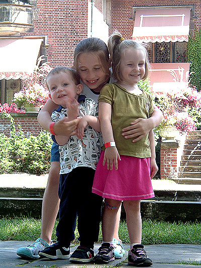 Evan, Ella, Cora, 2008 August